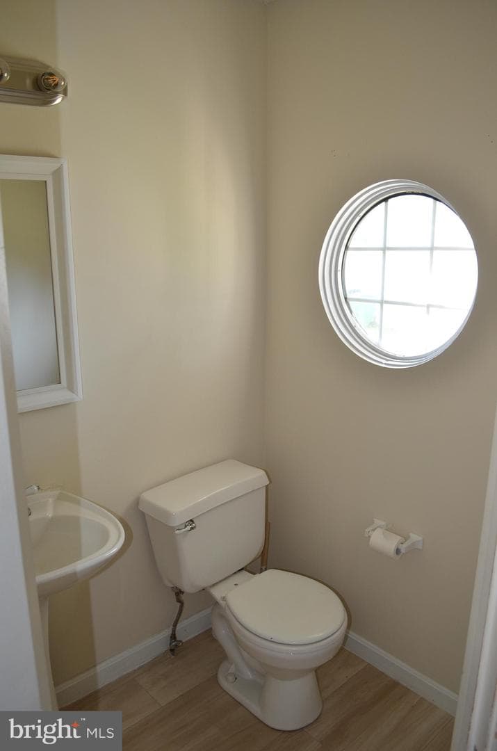 16332 Brooktrail Court photo 7