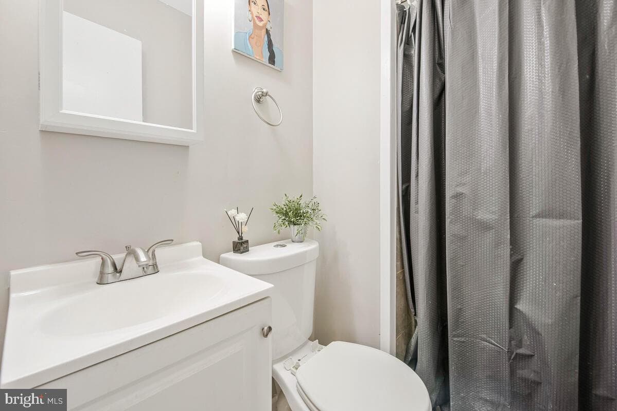 7122 Marbury Court photo 28