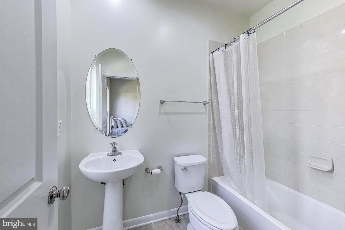 5741 45th Avenue photo 25