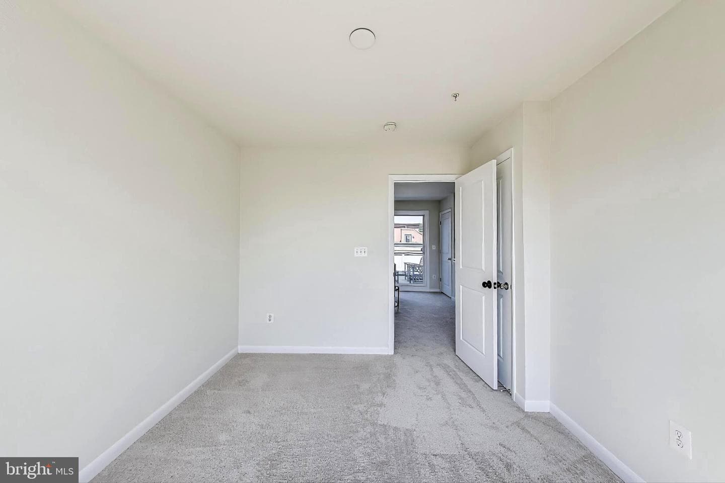 5741 45th Avenue photo 32