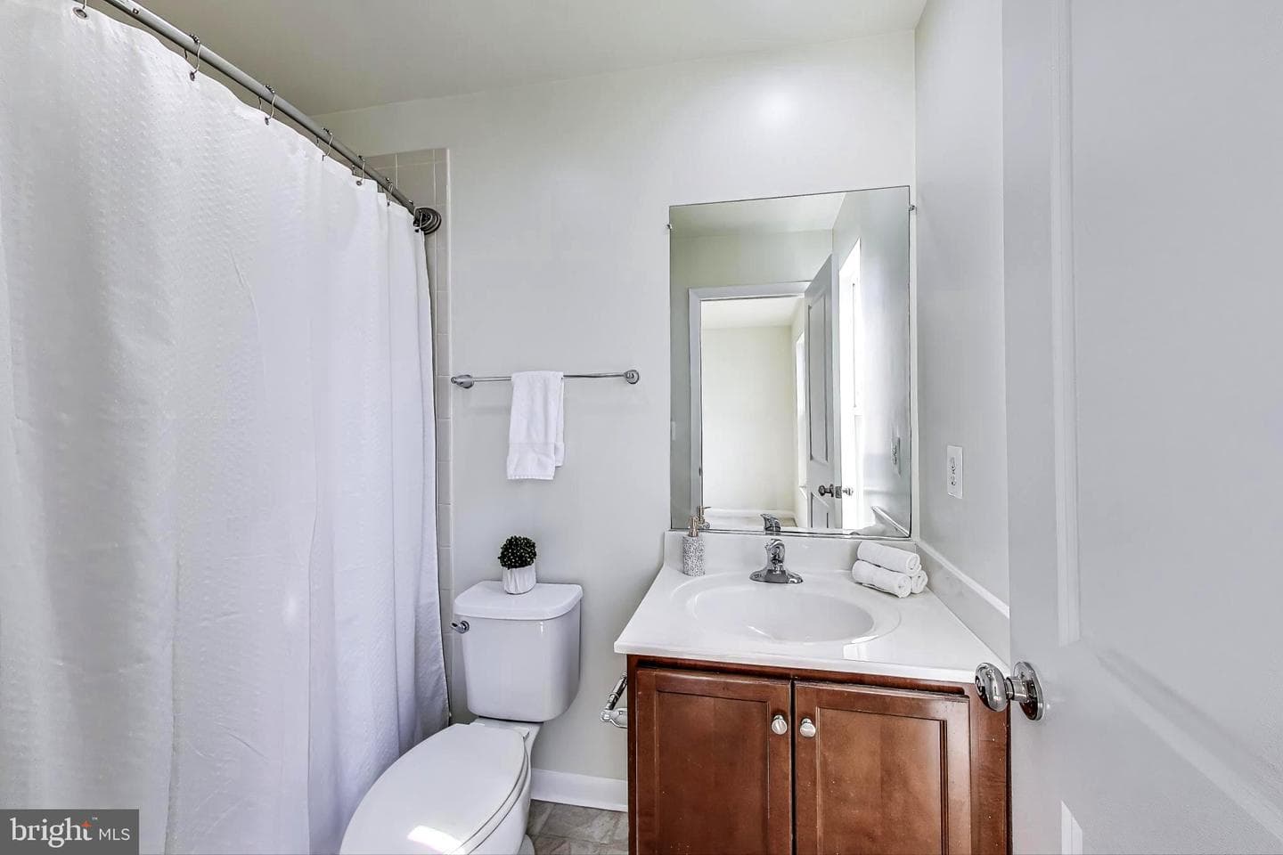 5741 45th Avenue photo 33
