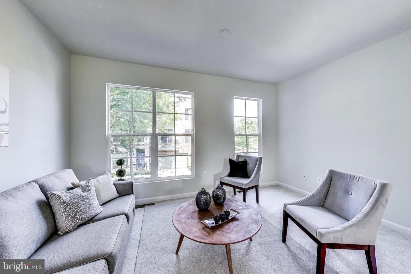 5741 45th Avenue photo 8