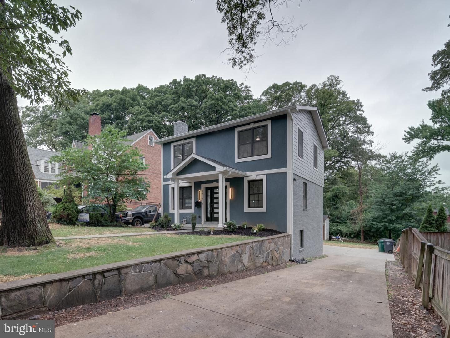 3912 Livingston Street photo 3