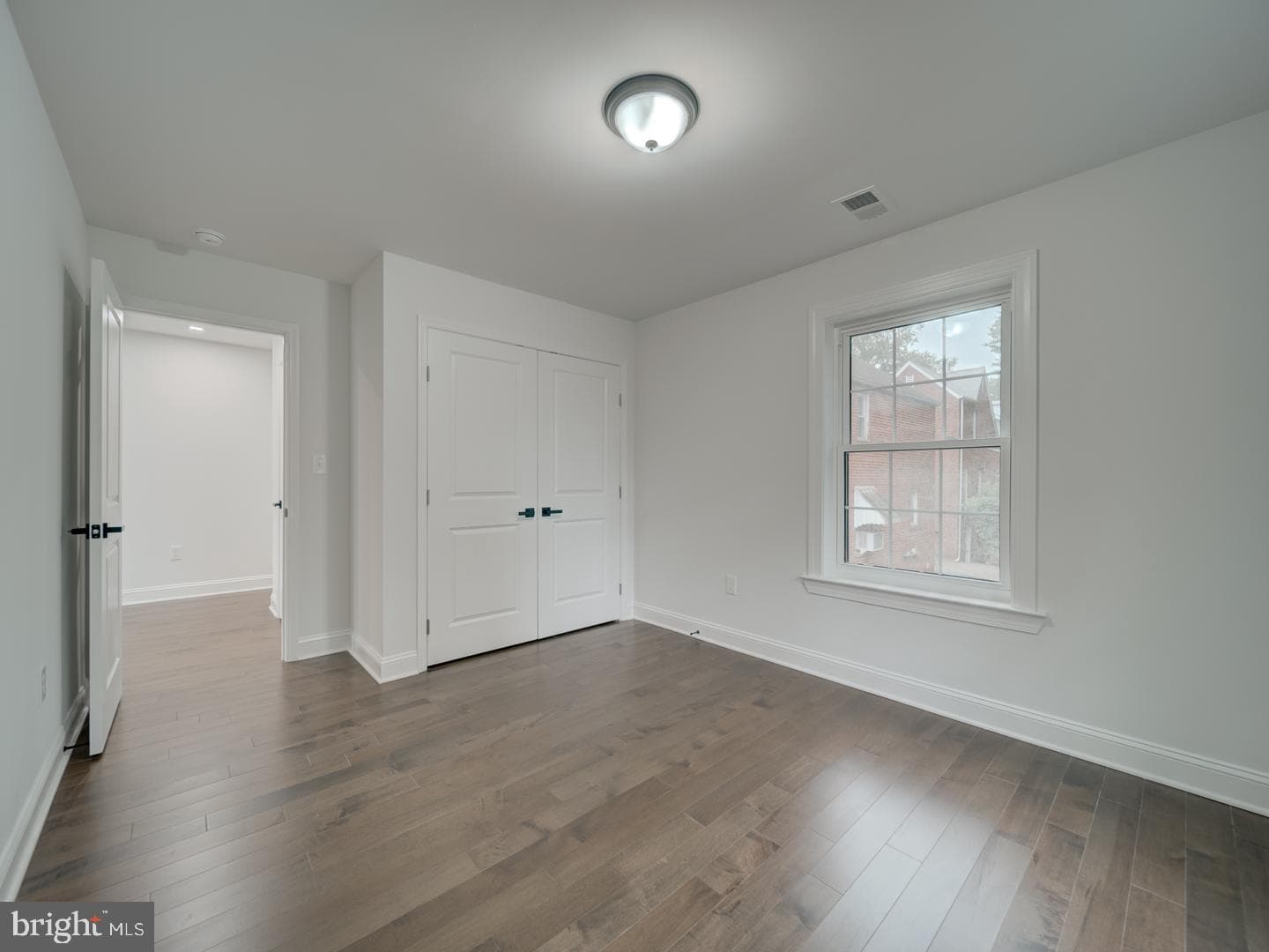 3912 Livingston Street photo 69
