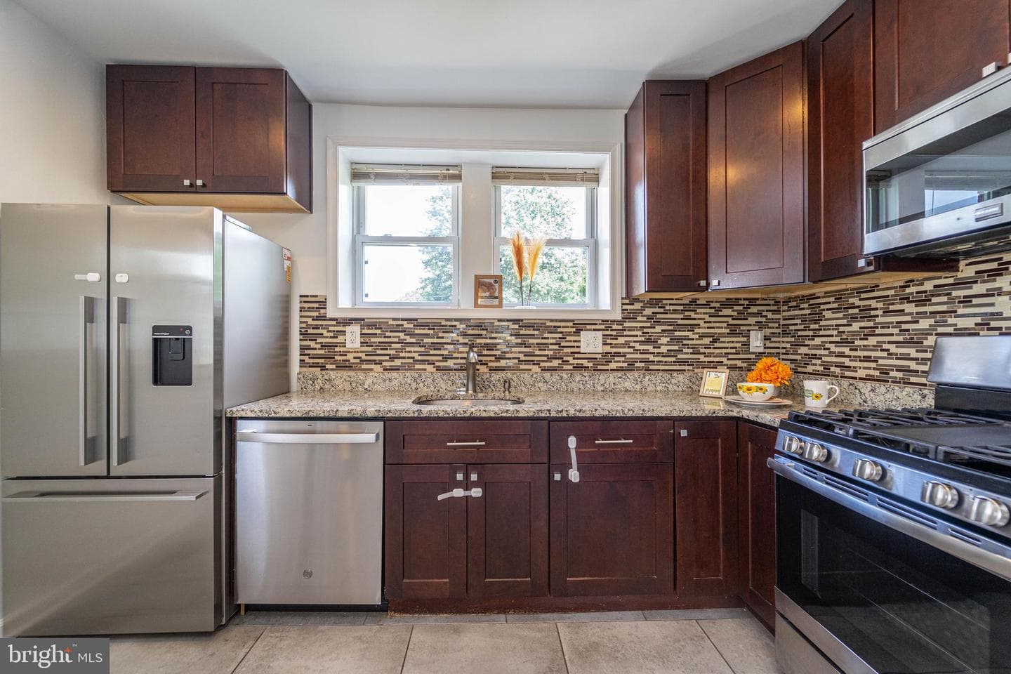 6202 Baltic Street photo 13