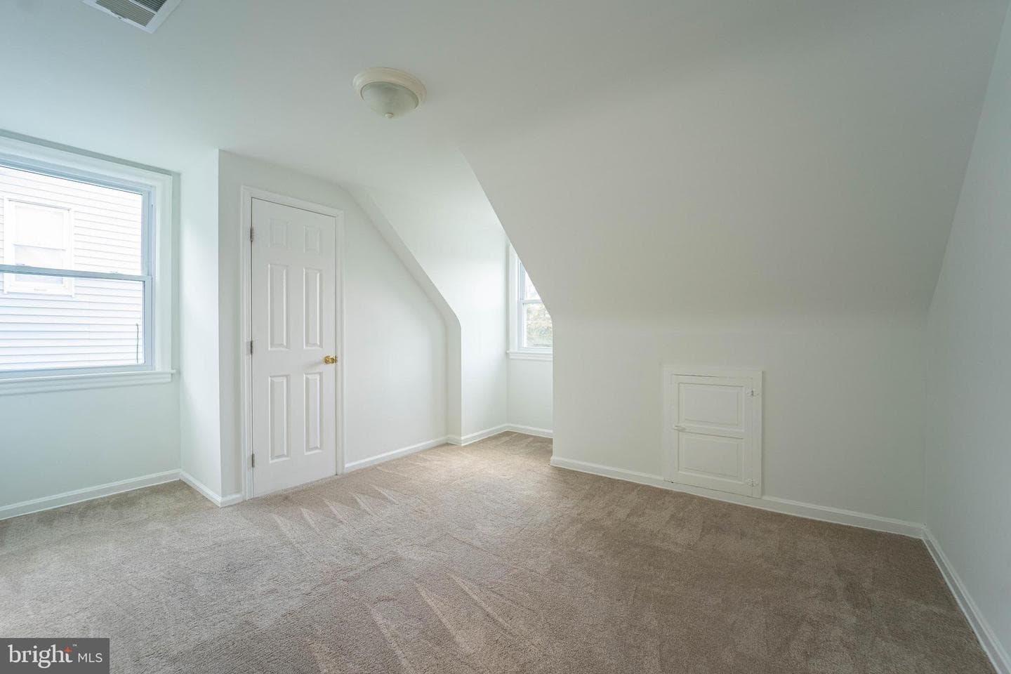 6202 Baltic Street photo 25