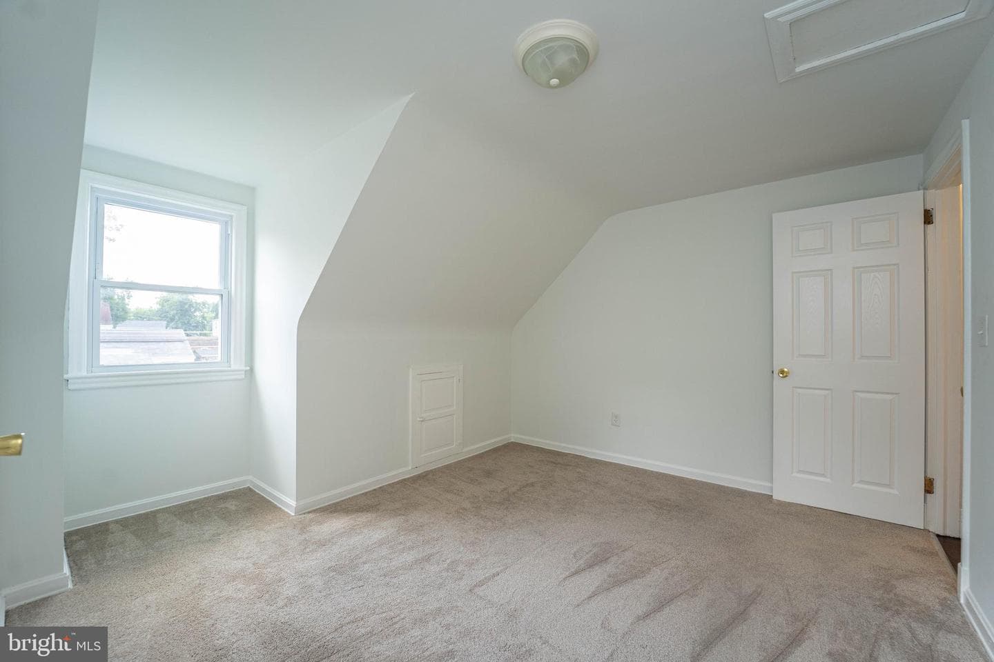 6202 Baltic Street photo 26