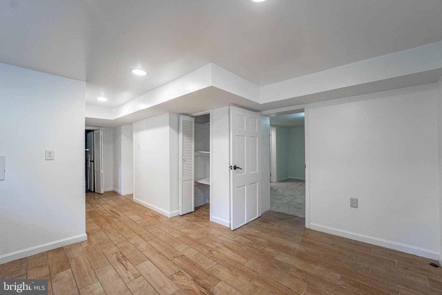 6202 Baltic Street photo 35