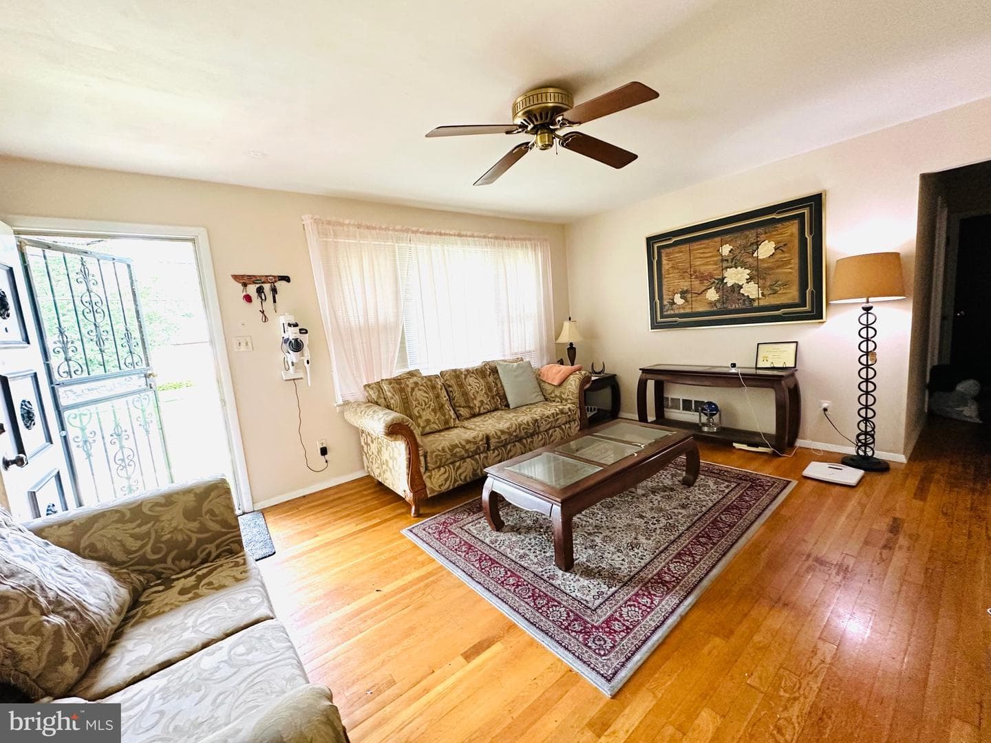 6730 Lamont Drive photo 2