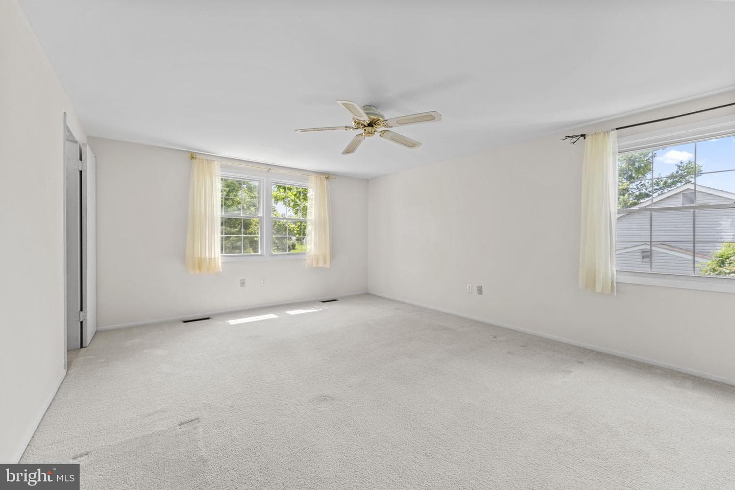 2902 Stonybrook Drive photo 23