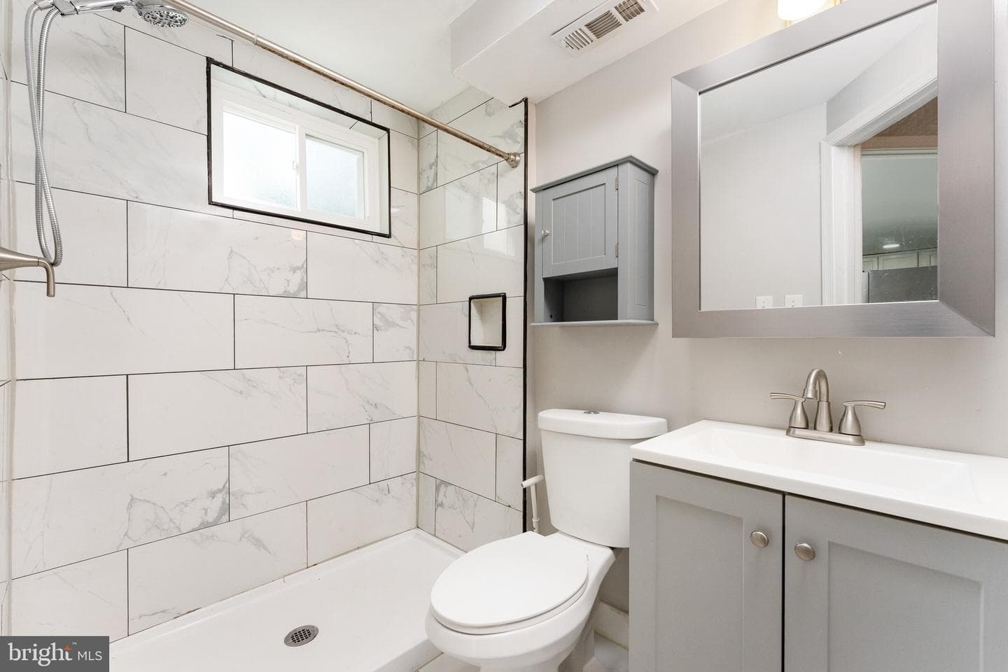 4112 Ellis Street photo 15