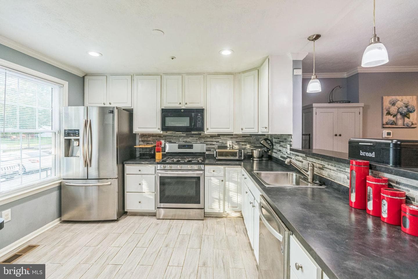 830 Alabaster Court photo 3