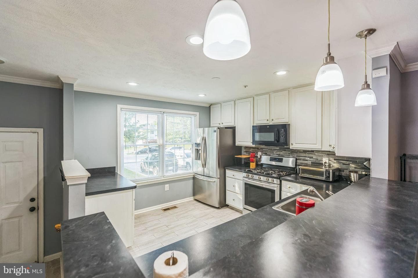 830 Alabaster Court photo 4