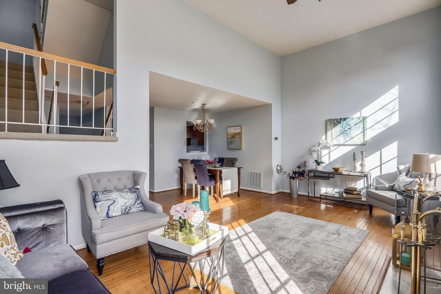 7833 Somerset Court photo 4