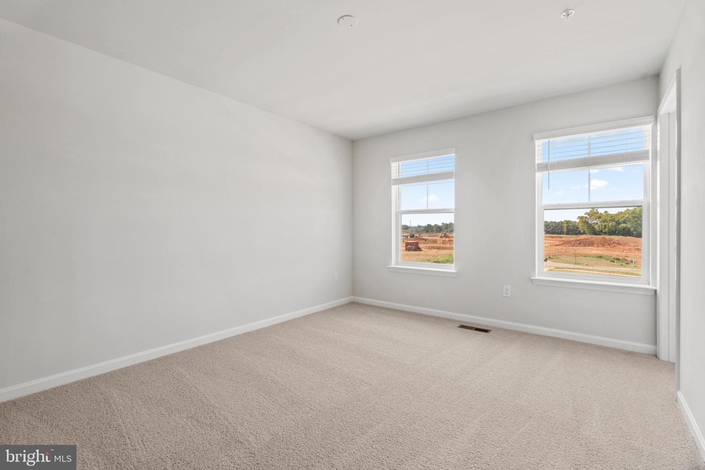 7413 Calm Retreat Boulevard photo 18