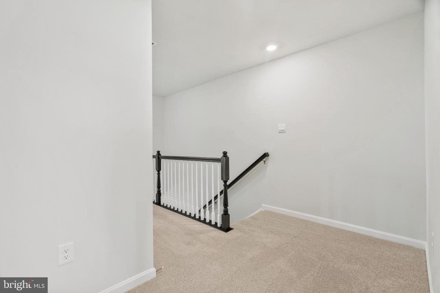 7413 Calm Retreat Boulevard photo 24