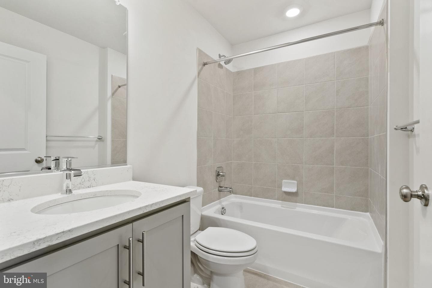 7413 Calm Retreat Boulevard photo 26