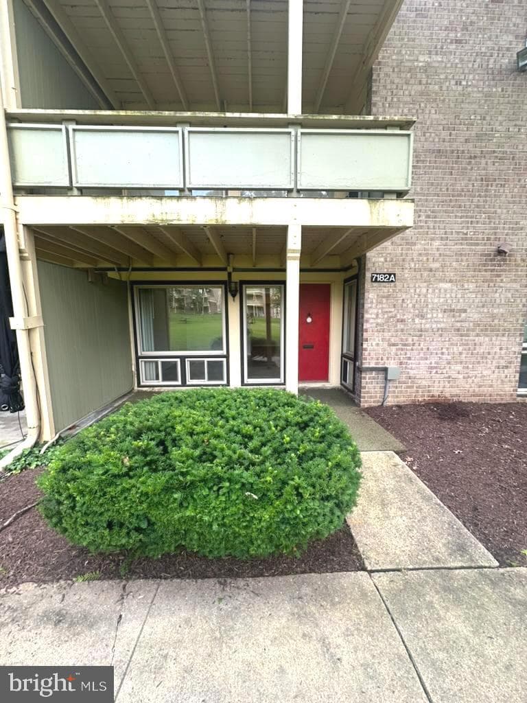 7182 Donnell Place #aa-4 photo 1