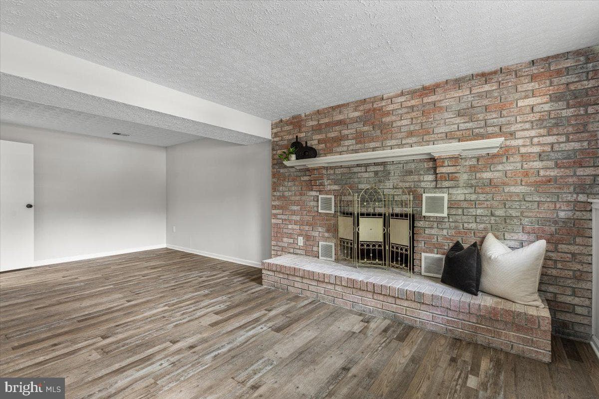 12501 Windbrook Drive photo 17