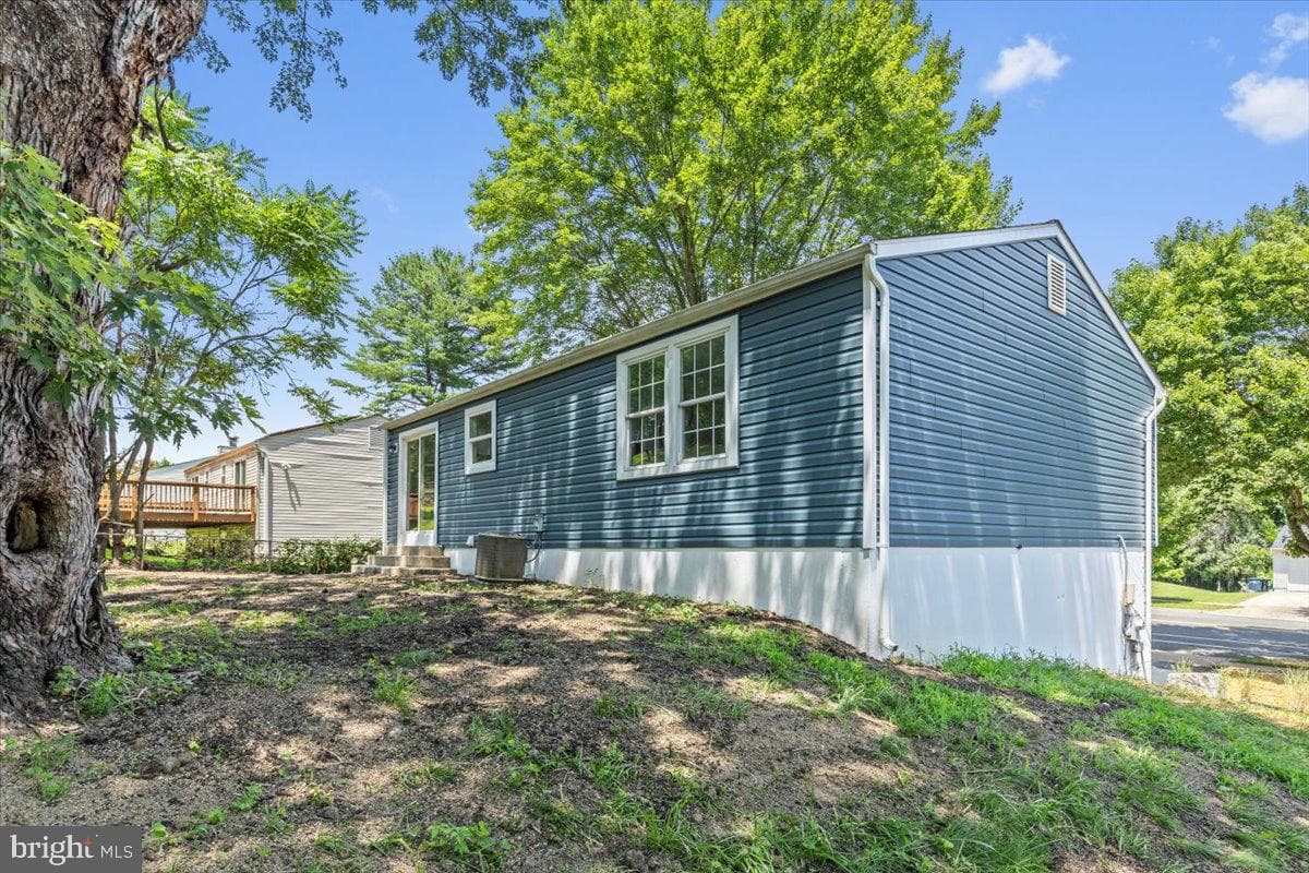 12501 Windbrook Drive photo 20