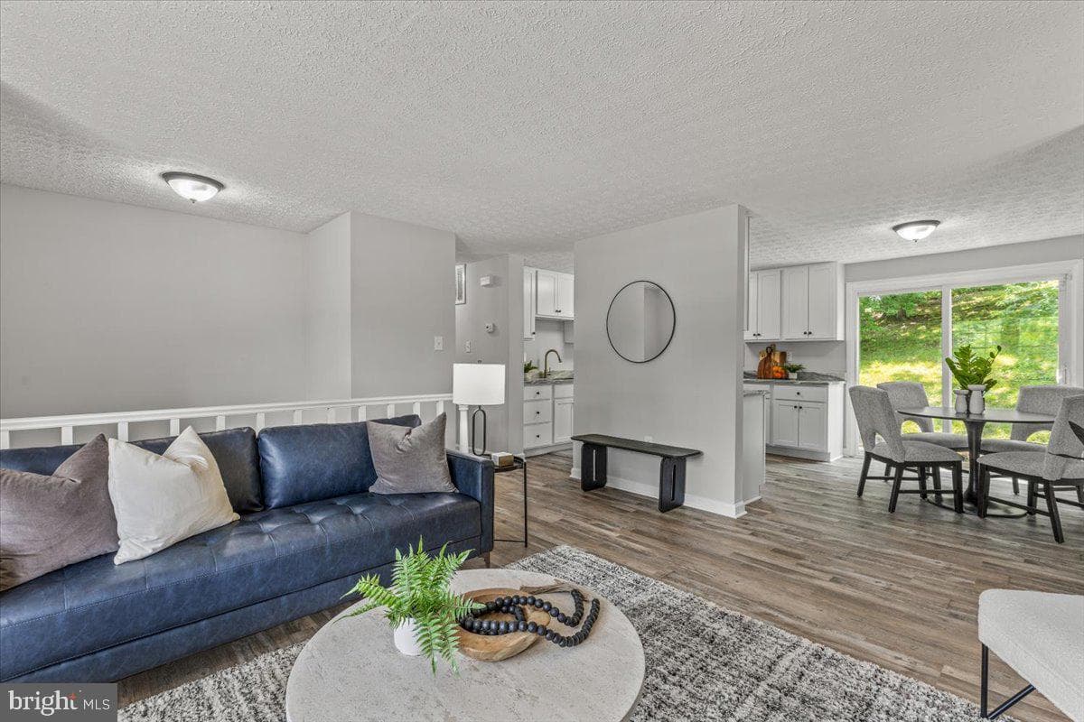 12501 Windbrook Drive photo 6
