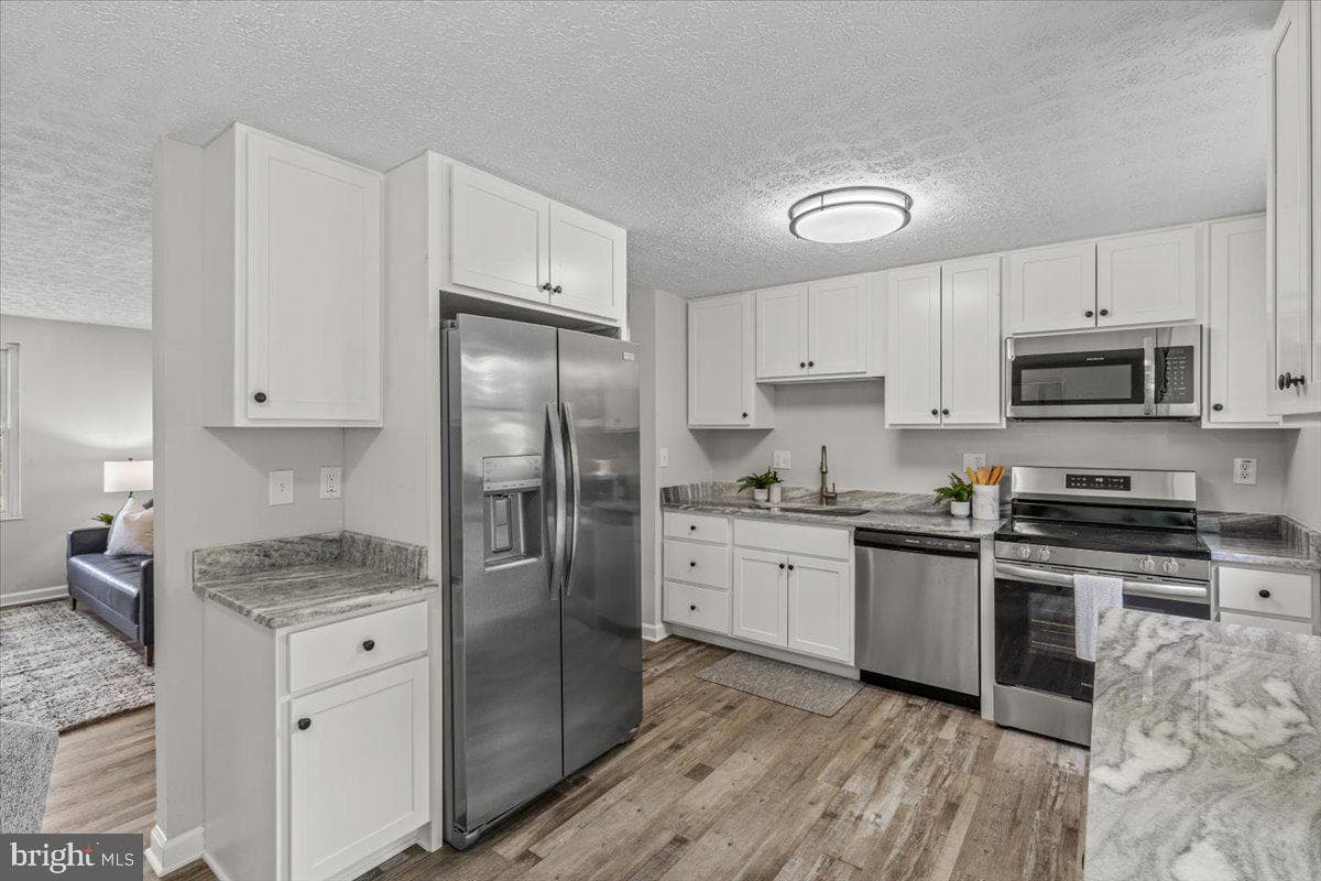 12501 Windbrook Drive photo 9