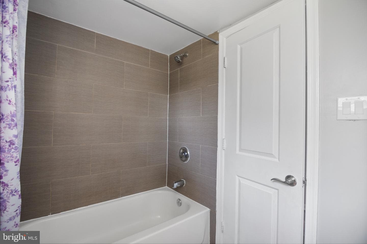 402 Dateleaf Avenue photo 16