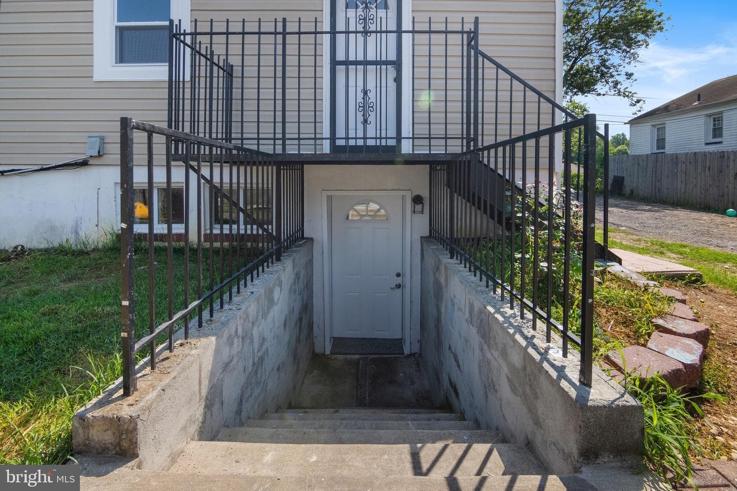 402 Dateleaf Avenue photo 23