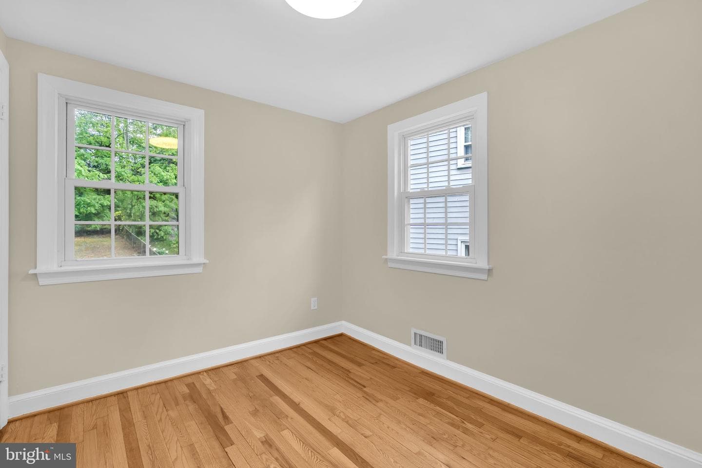 3114 Parkway photo 11