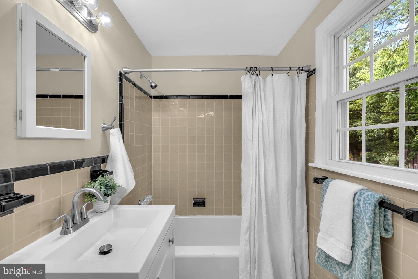 3114 Parkway photo 12