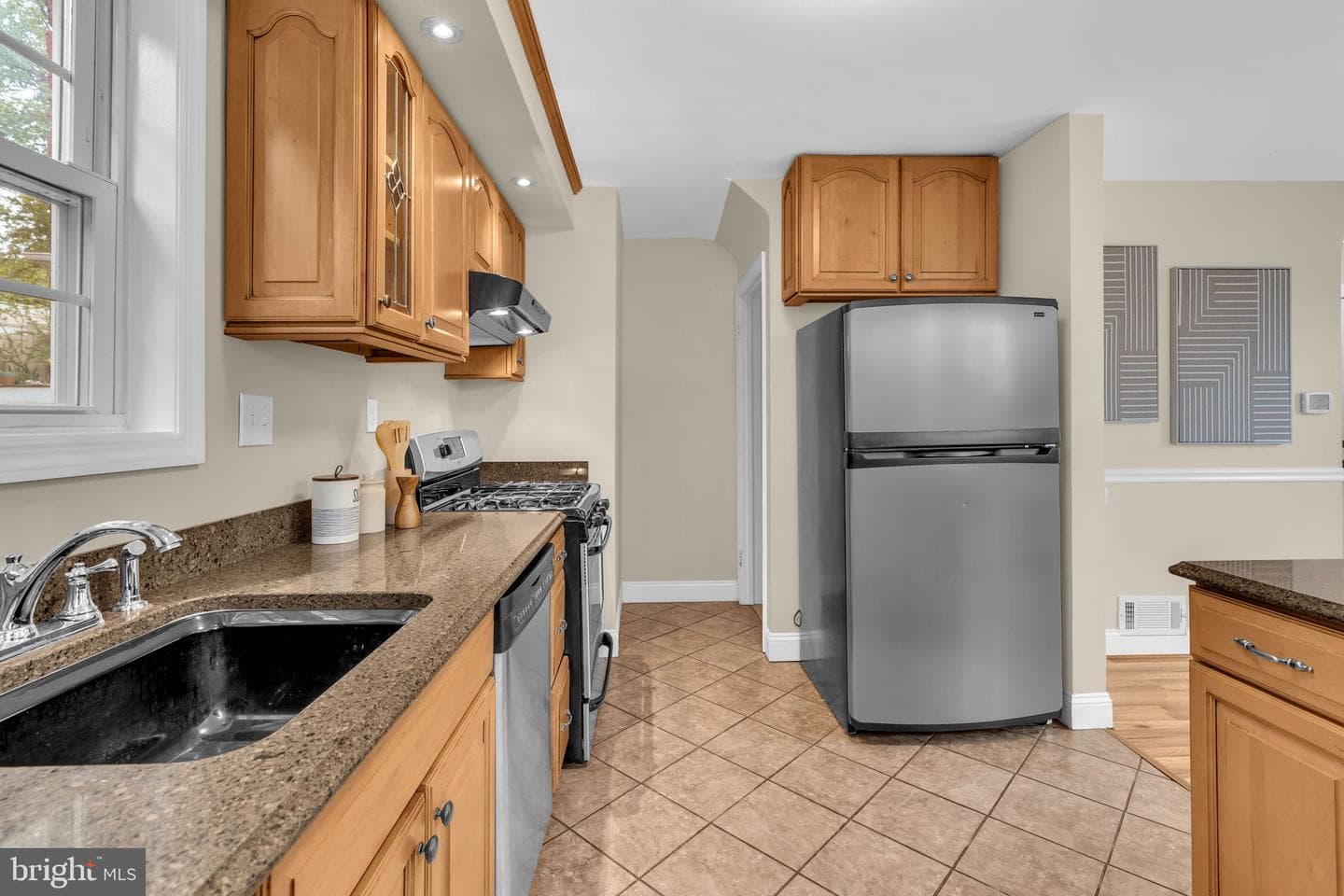 3114 Parkway photo 6