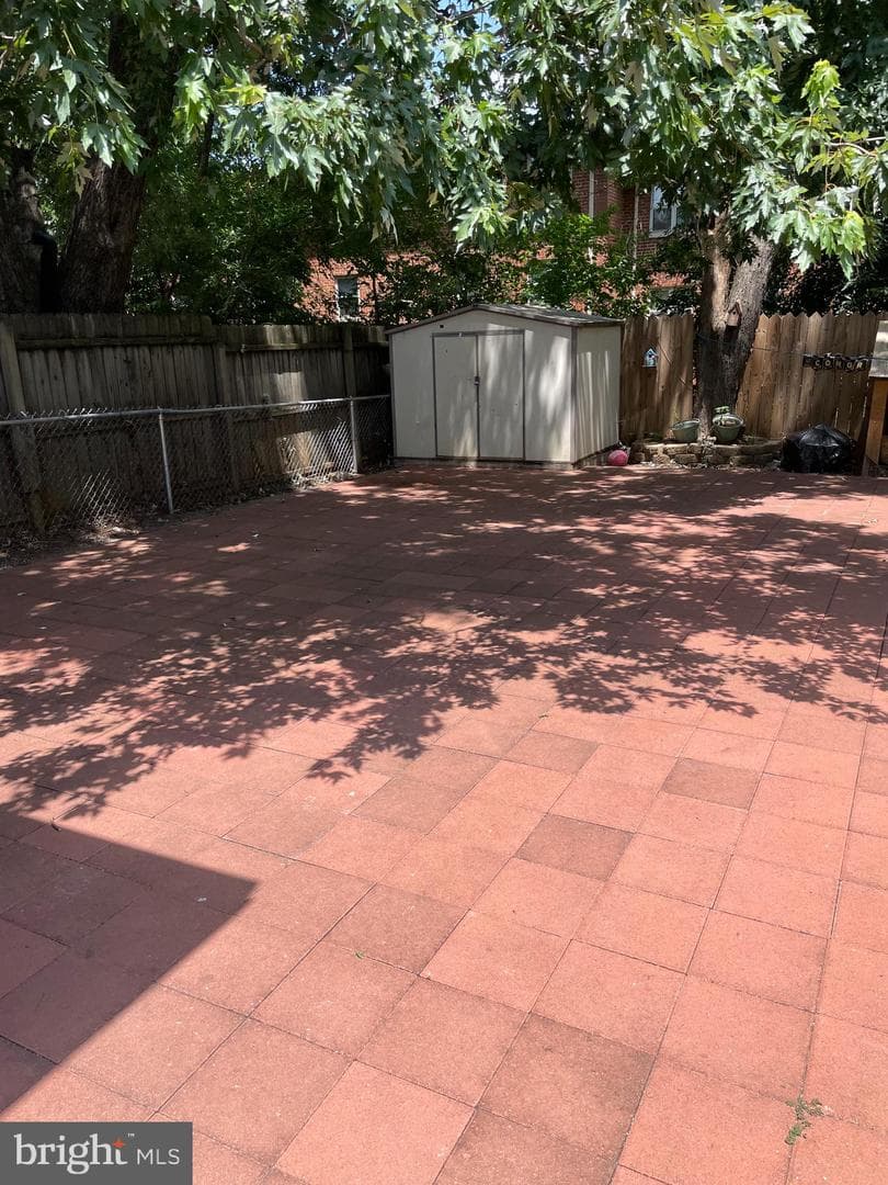 5440 Macbeth Street photo 13