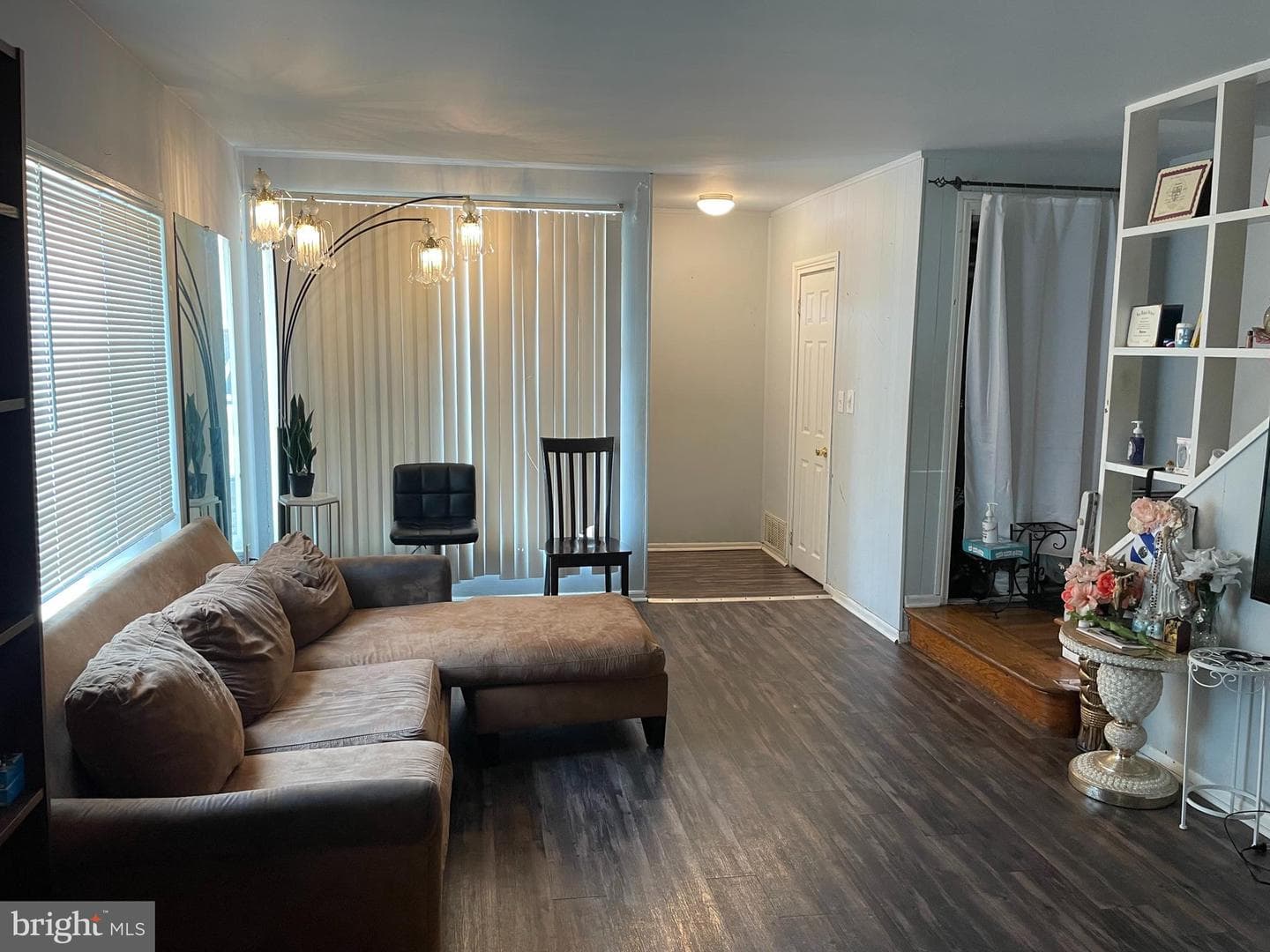 5440 Macbeth Street photo 2