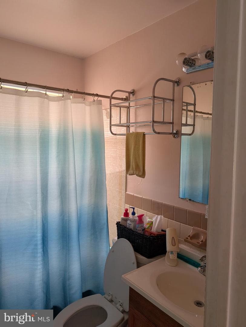 4120 Clark Street photo 6