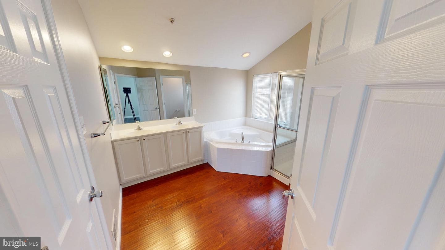 8117 Grayden Lane photo 82