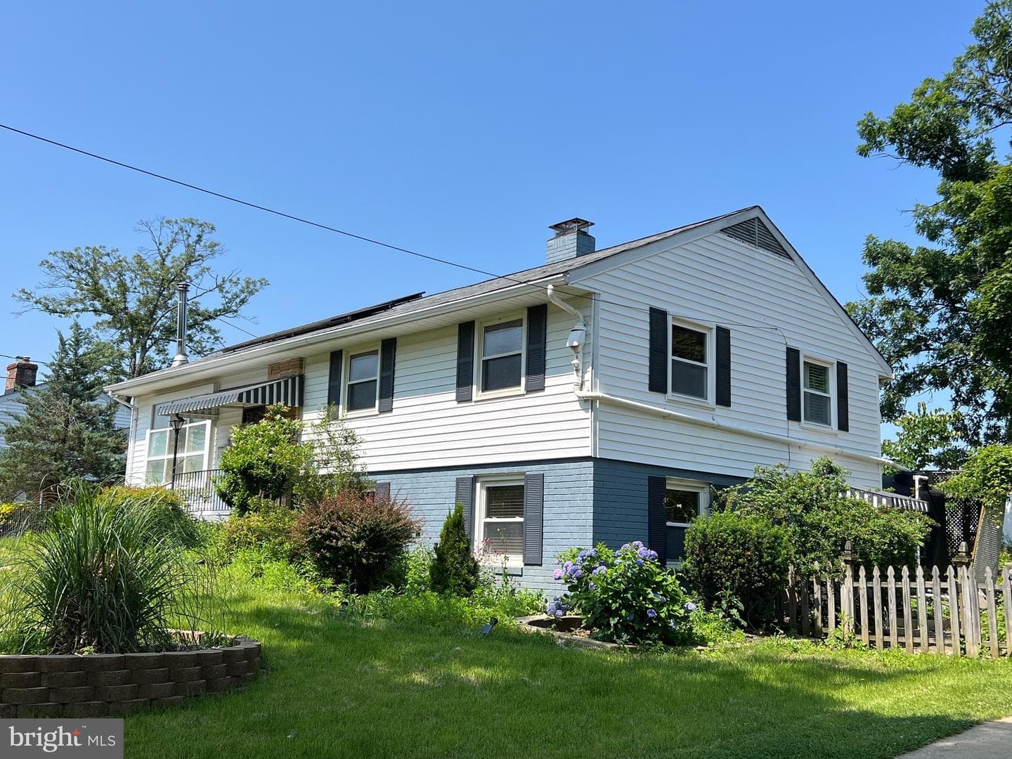 5808 Nystrom Street photo 2