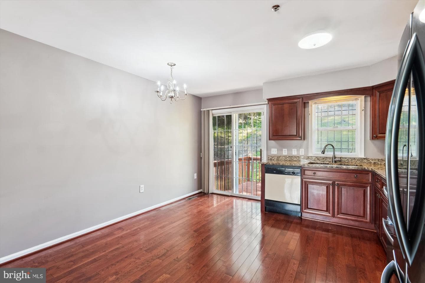 6010 Sheridan Street photo 6