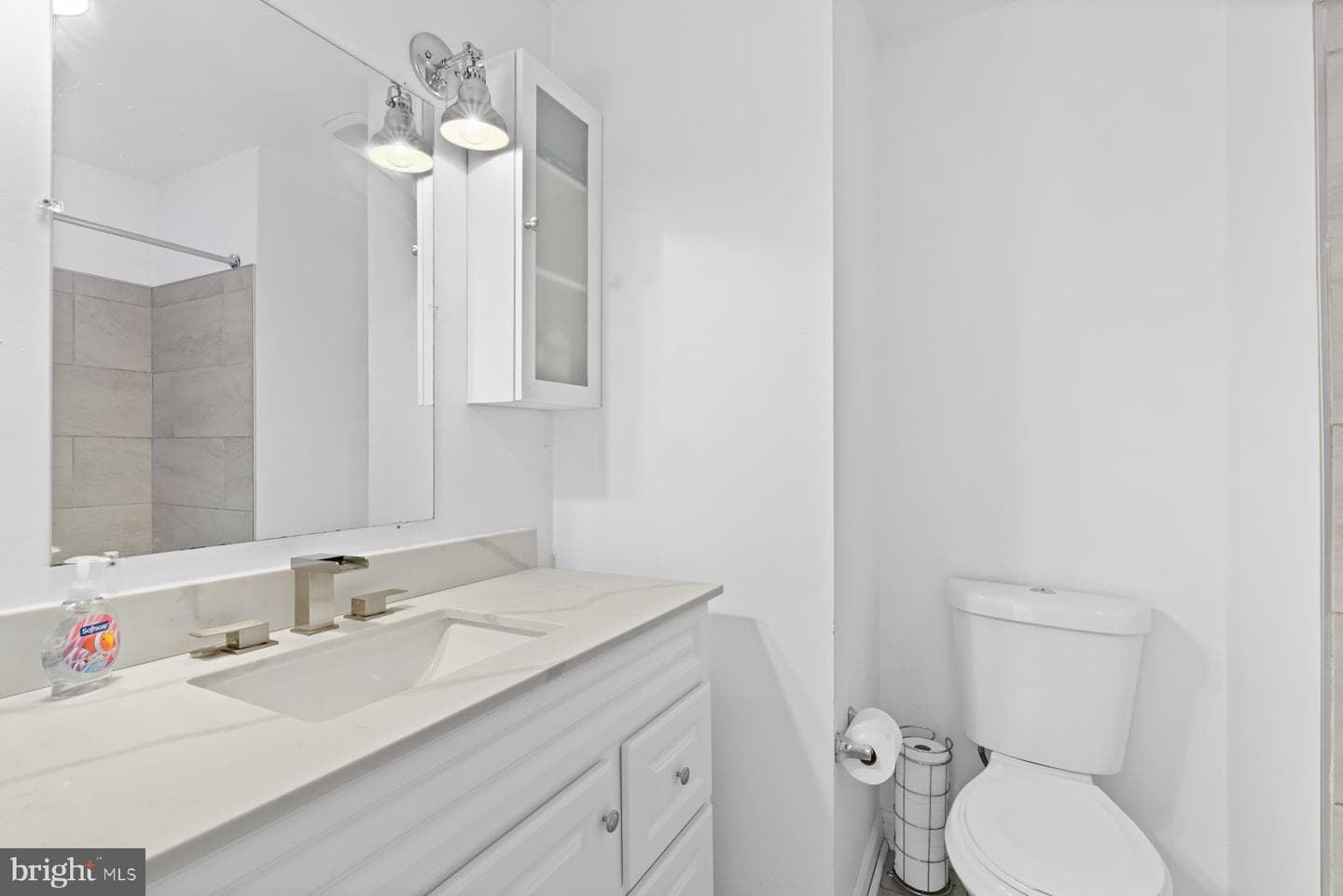 2033 Woodshade Court photo 21