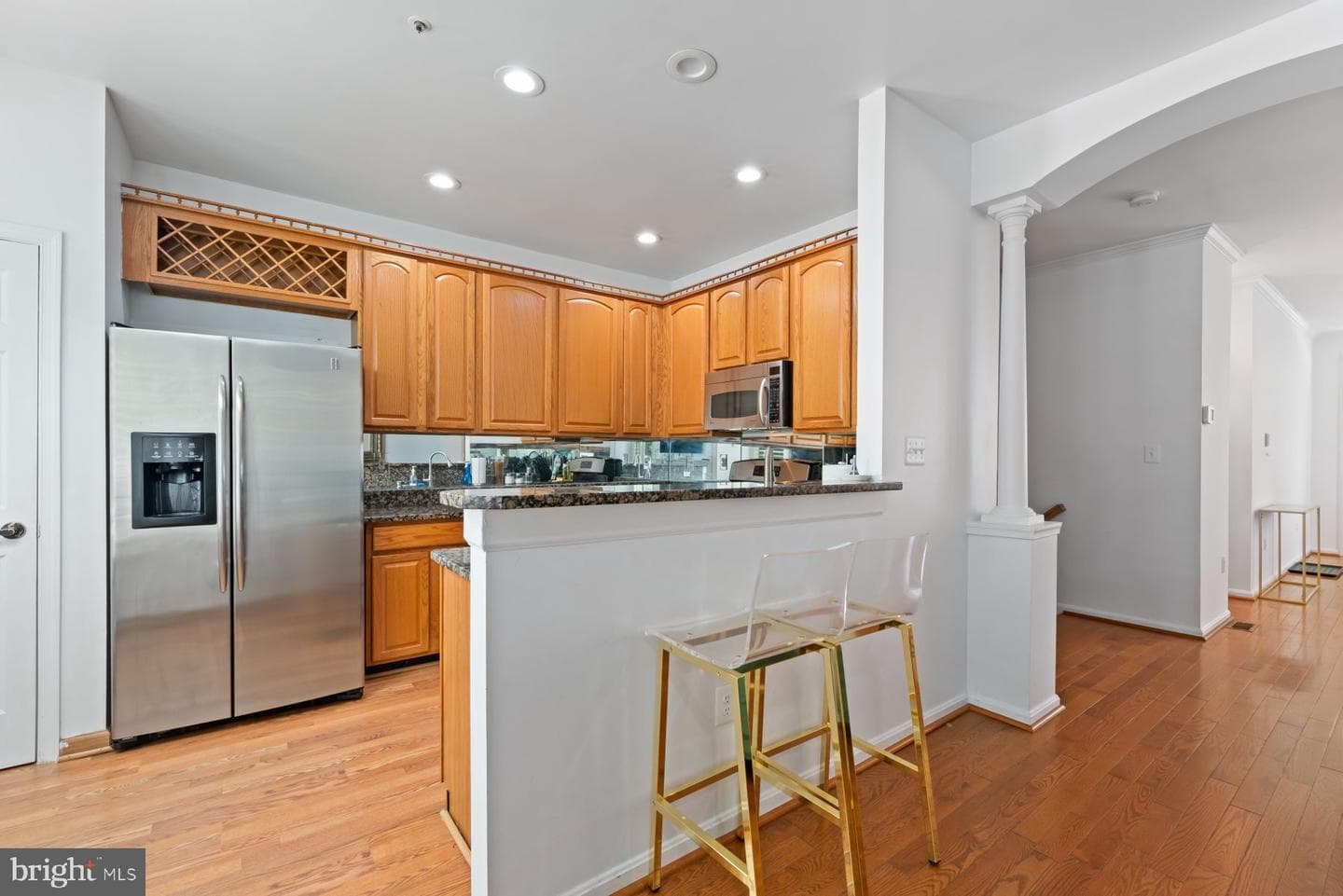 2033 Woodshade Court photo 8