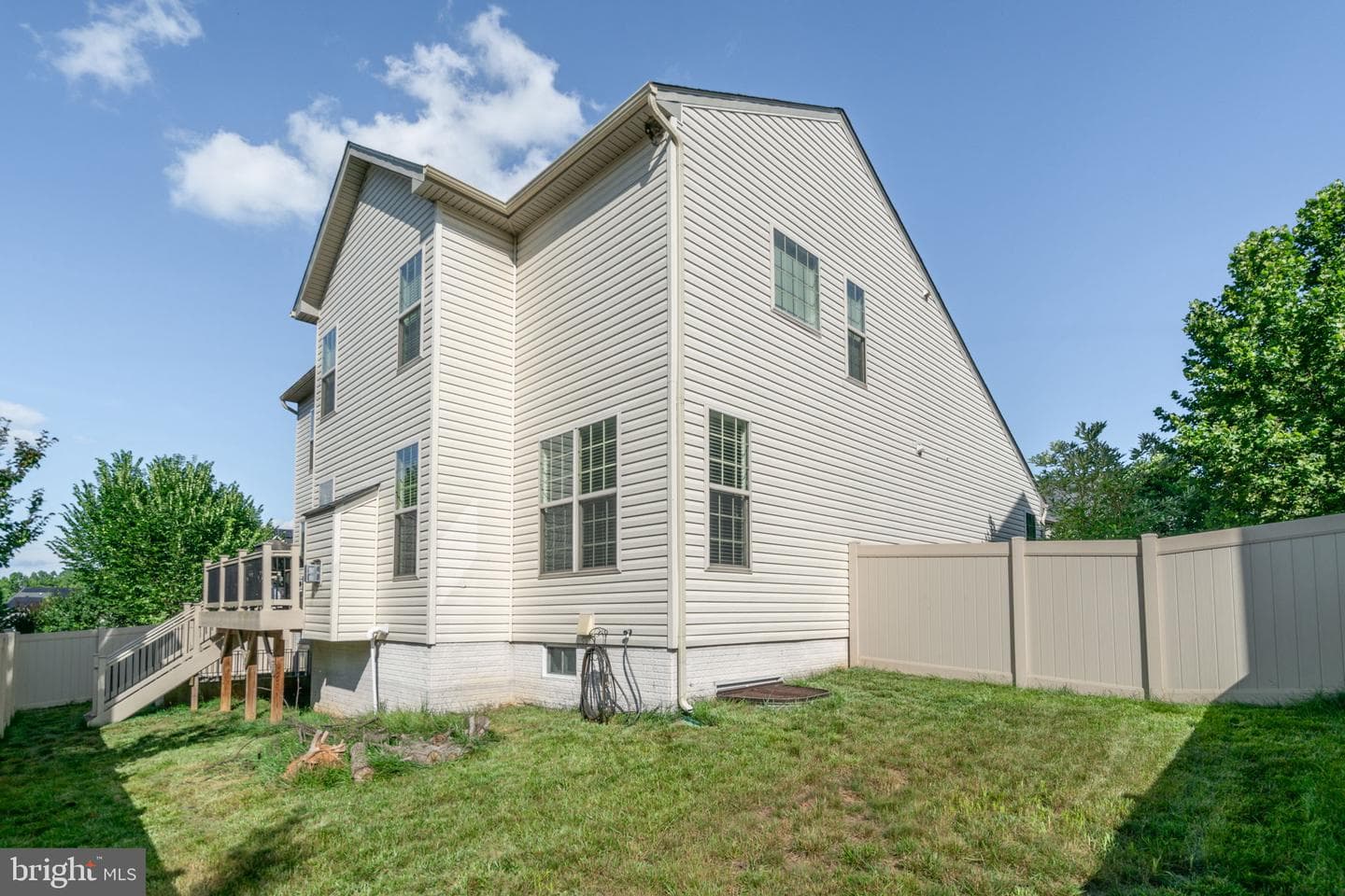 9204 Eason Street photo 4