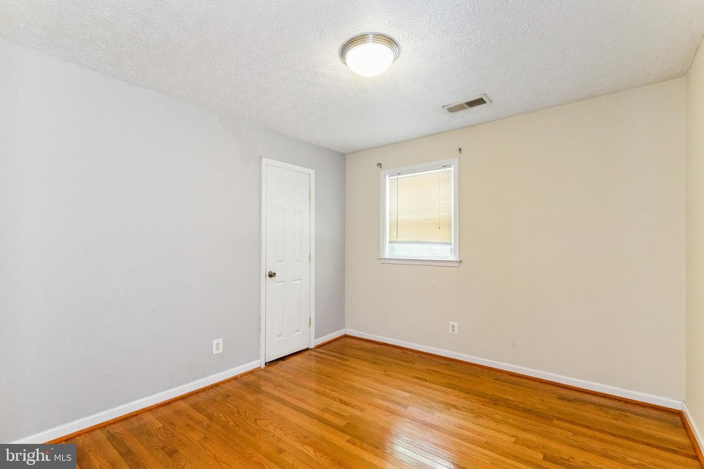 16410 Newasa Lane photo 12