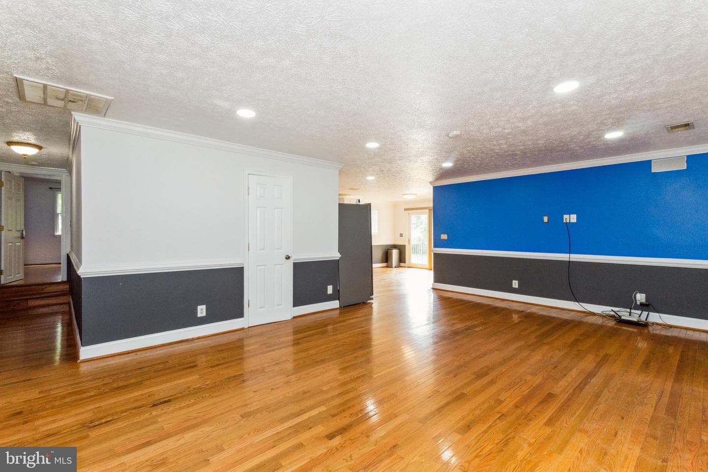 16410 Newasa Lane photo 4
