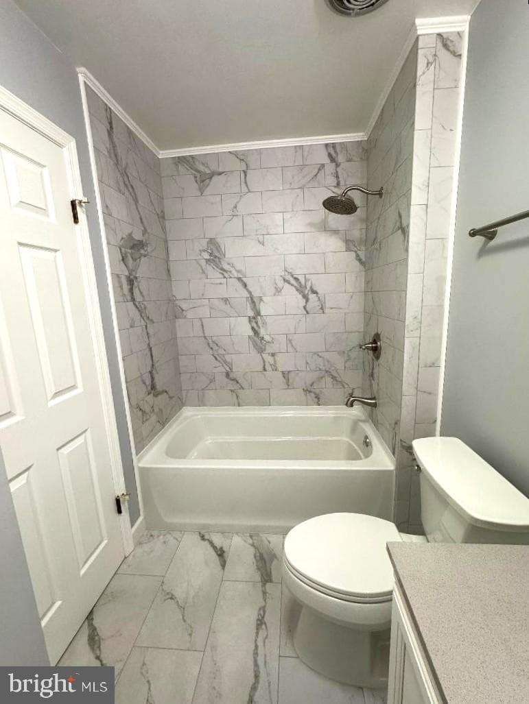 16611 Summers Lane photo 15