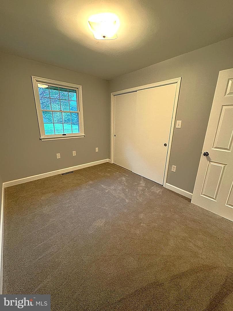 16611 Summers Lane photo 22