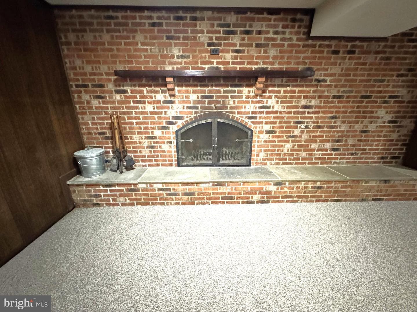 16611 Summers Lane photo 27