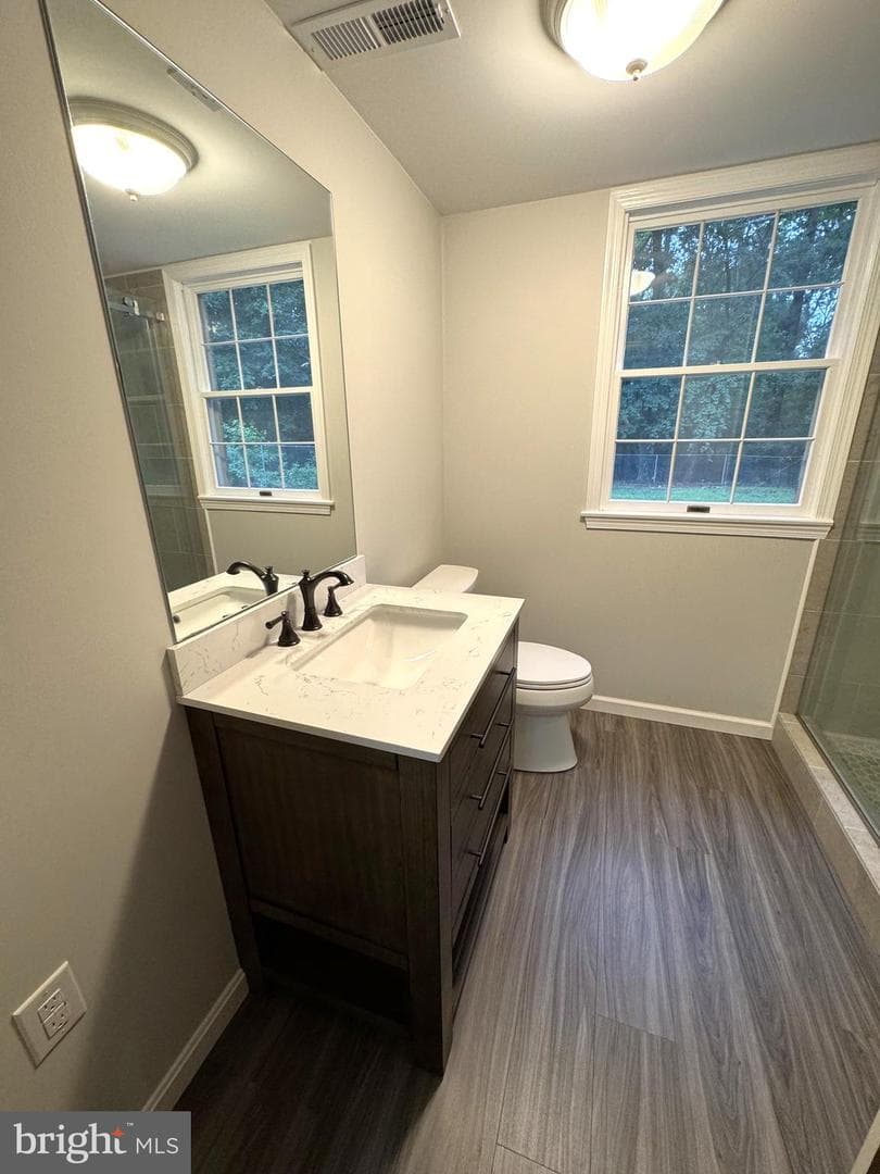 16611 Summers Lane photo 28