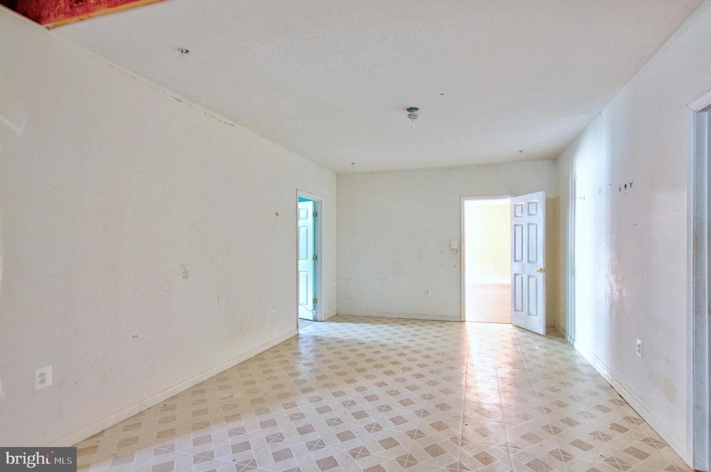 6927 Ironbridge Lane photo 38