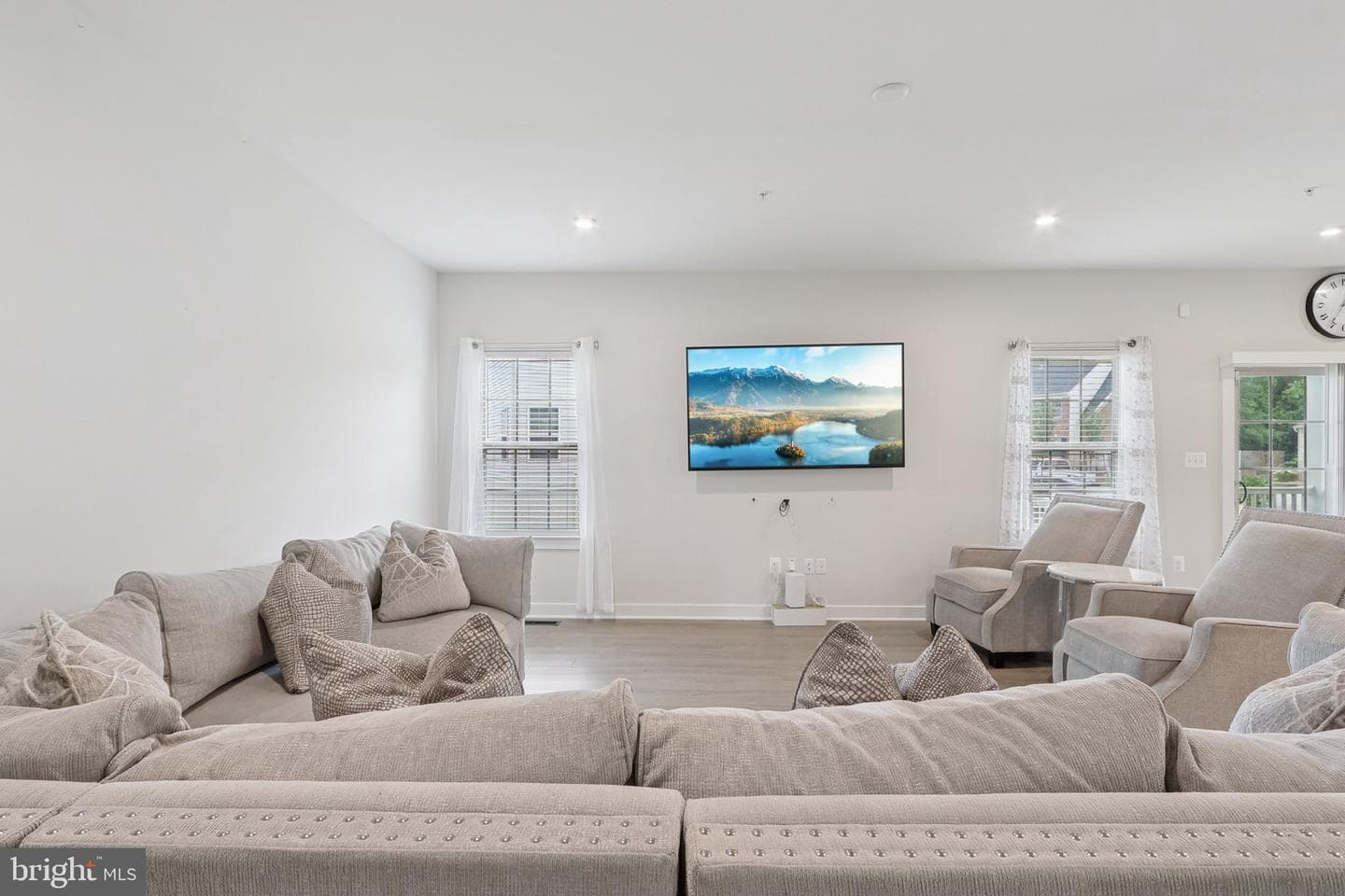 9932 Pesade Way photo 20