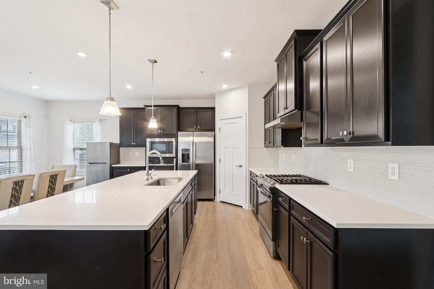 9932 Pesade Way photo 8