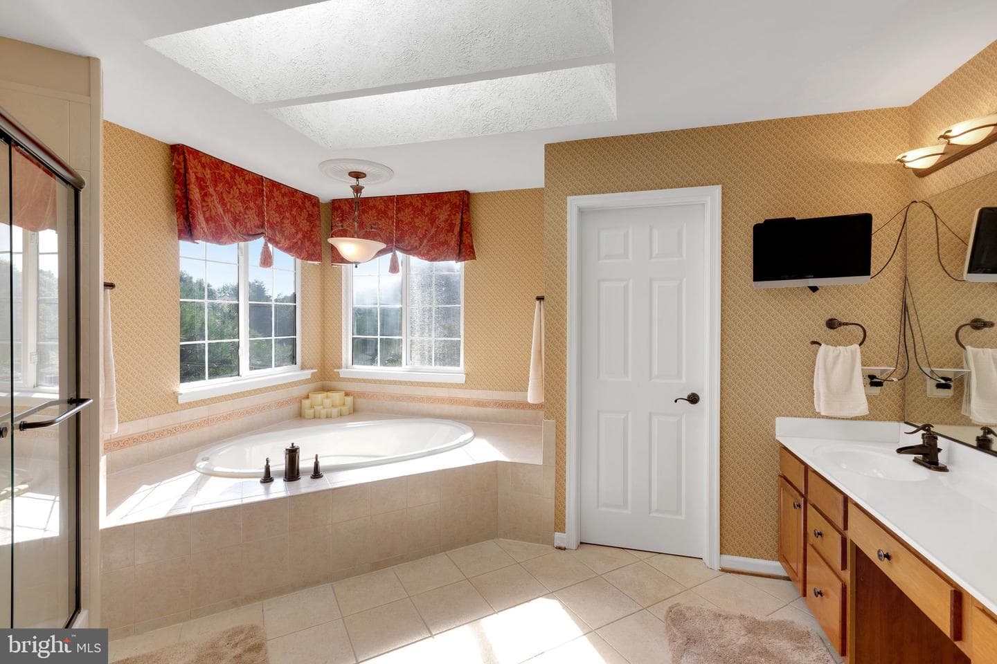 17002 Aspen Leaf Drive photo 25